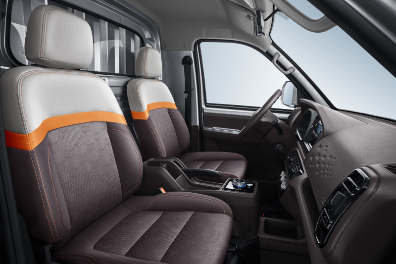 electric refrigerated delivery van ec71l with 7.6m³ cold box & –20°c range ev cargo van